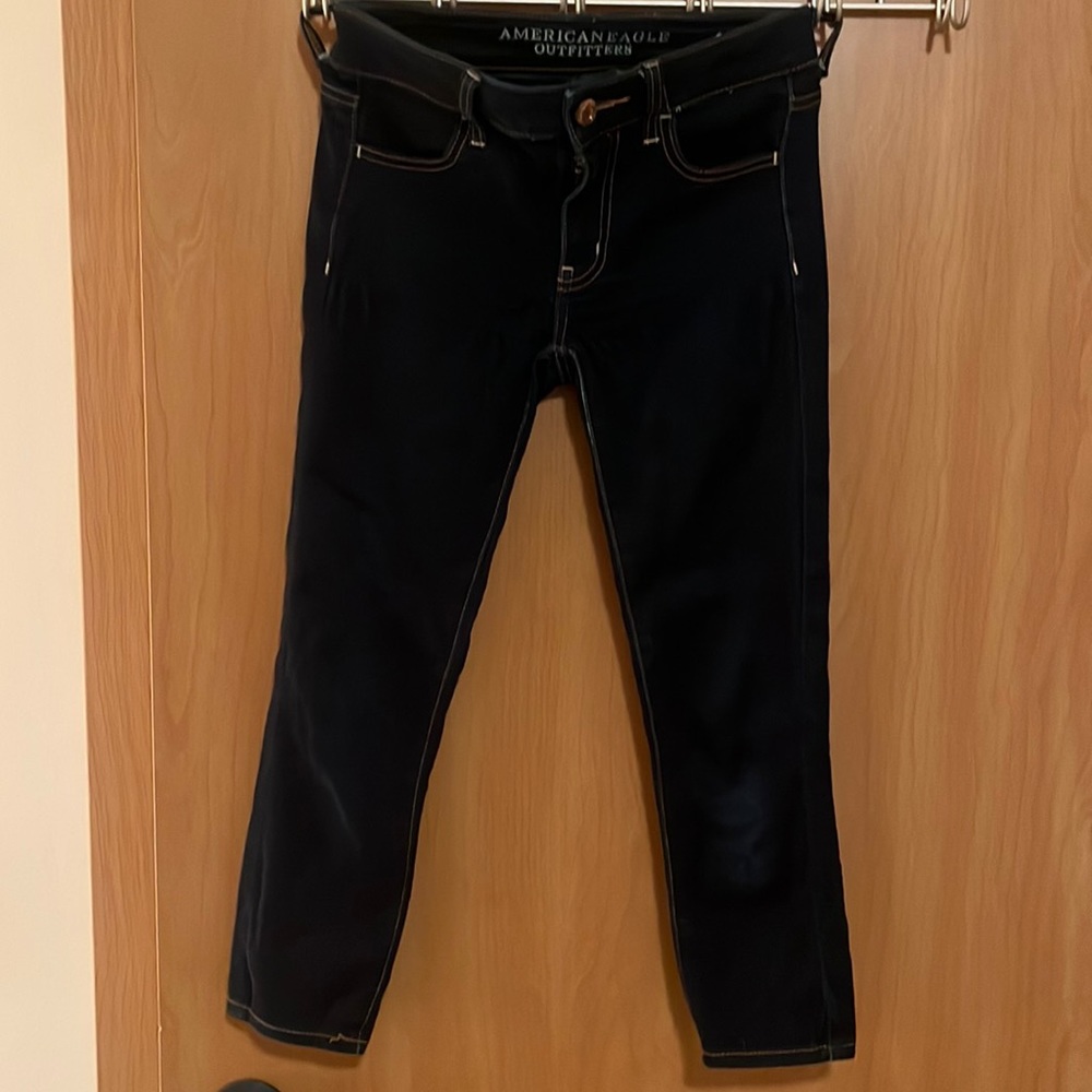 American Eagle Cropped Jeans